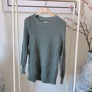 American Eagle Sweater.